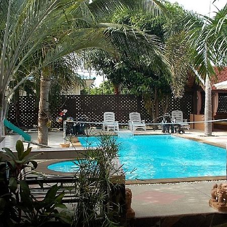 Bee Nat Garden Resort Bang Rak Beach  Exterior foto