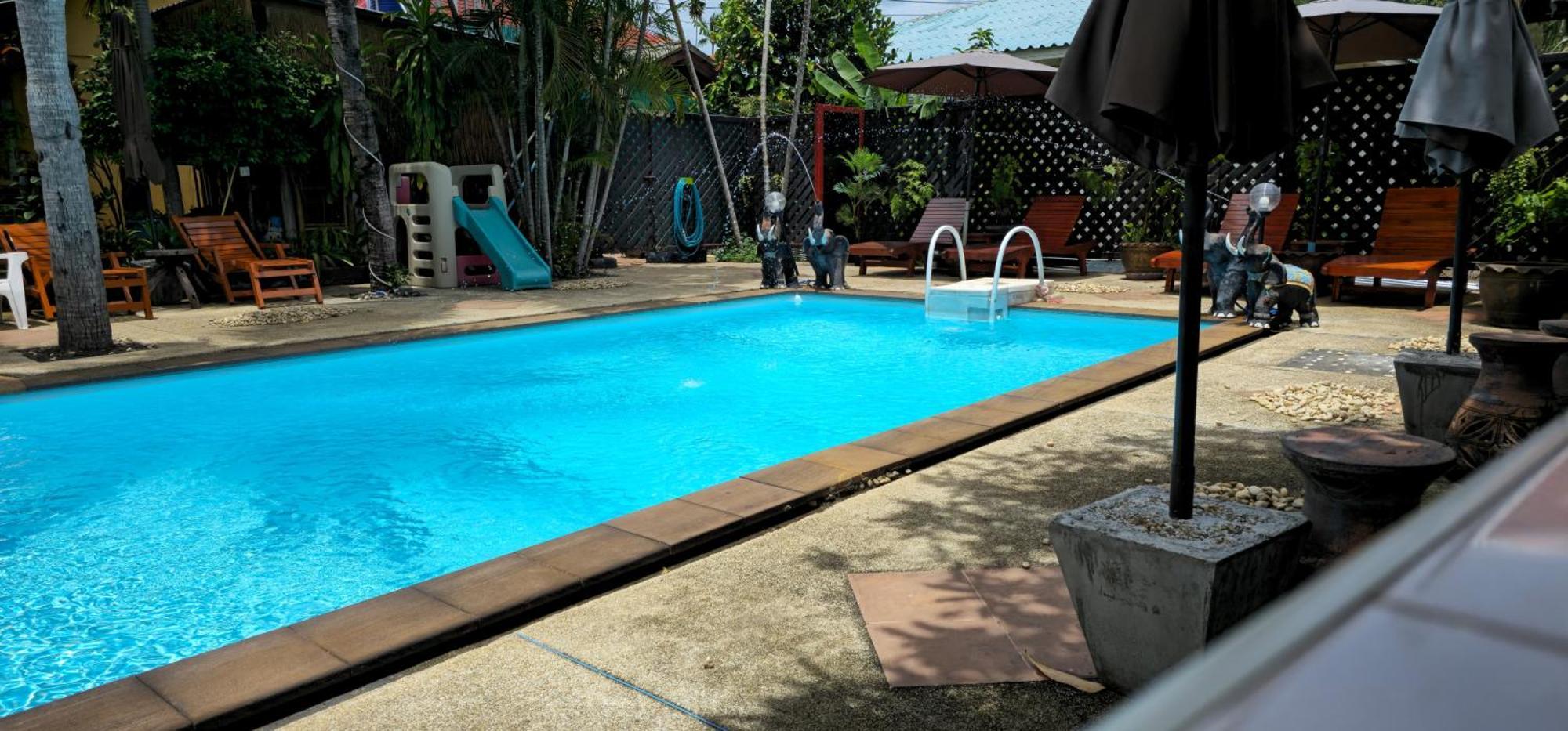 Bee Nat Garden Resort Bang Rak Beach  Exterior foto