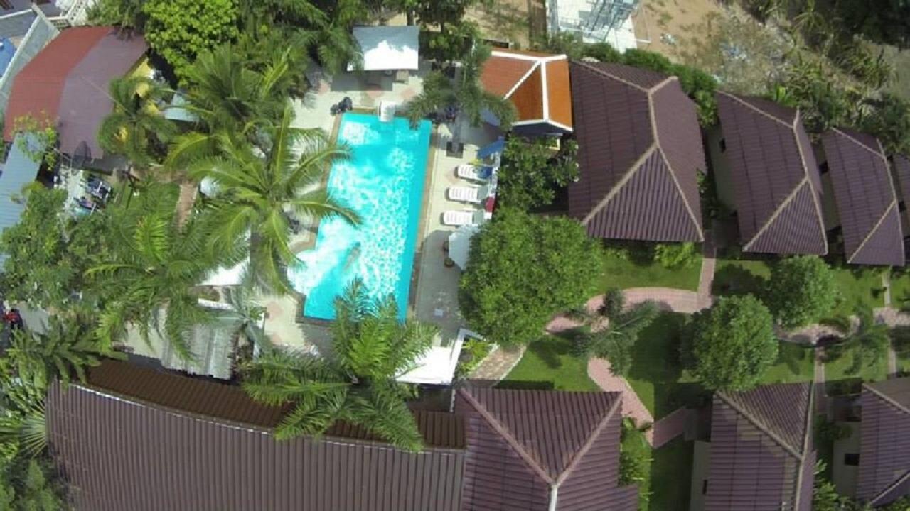 Bee Nat Garden Resort Bang Rak Beach  Exterior foto